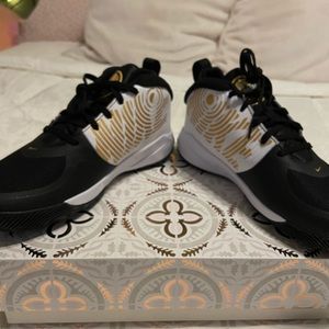 NWT Boys Nike sneakers